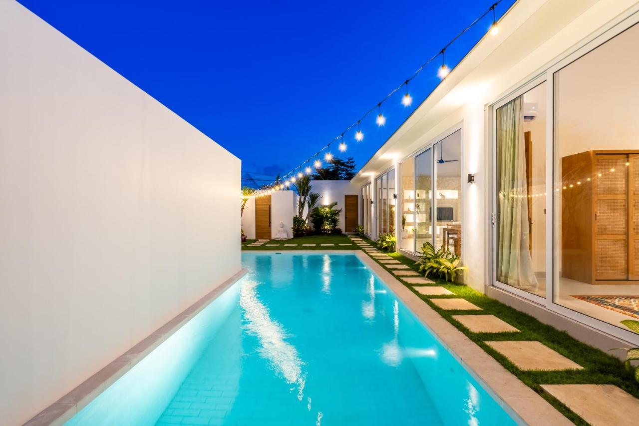 Casa Blanca Villa By Betterplace Uluwatu Εξωτερικό φωτογραφία