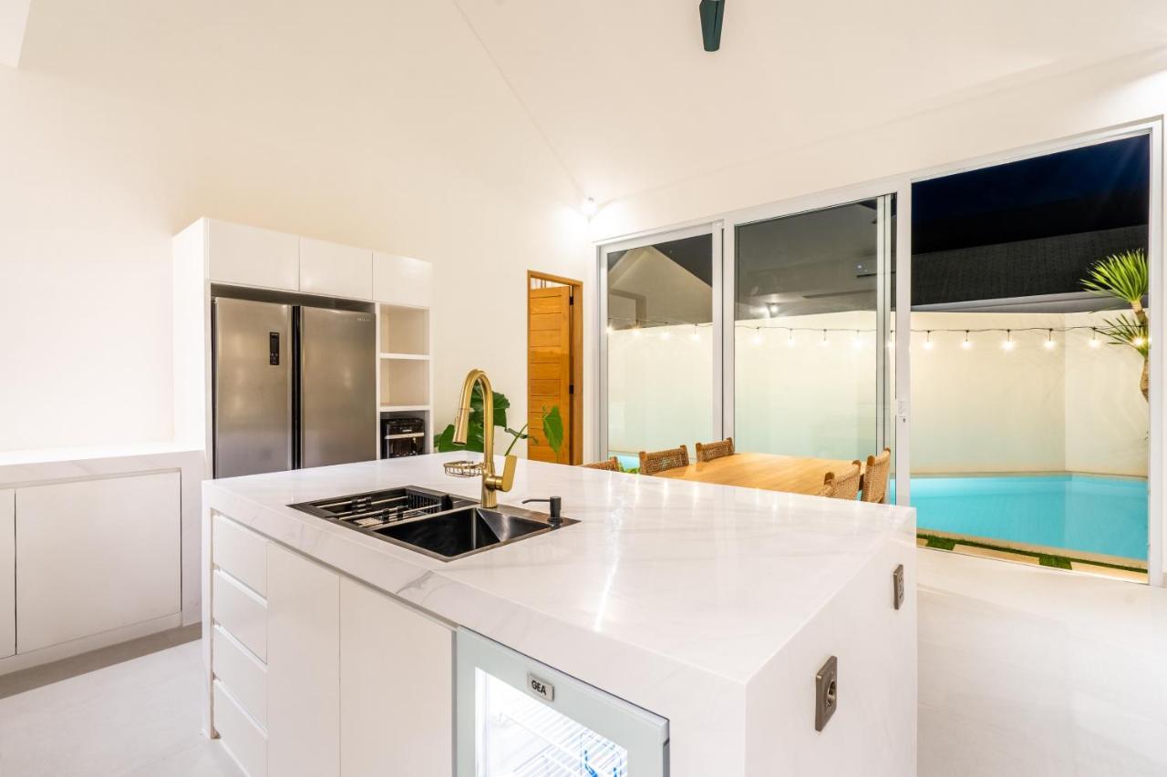 Casa Blanca Villa By Betterplace Uluwatu Εξωτερικό φωτογραφία