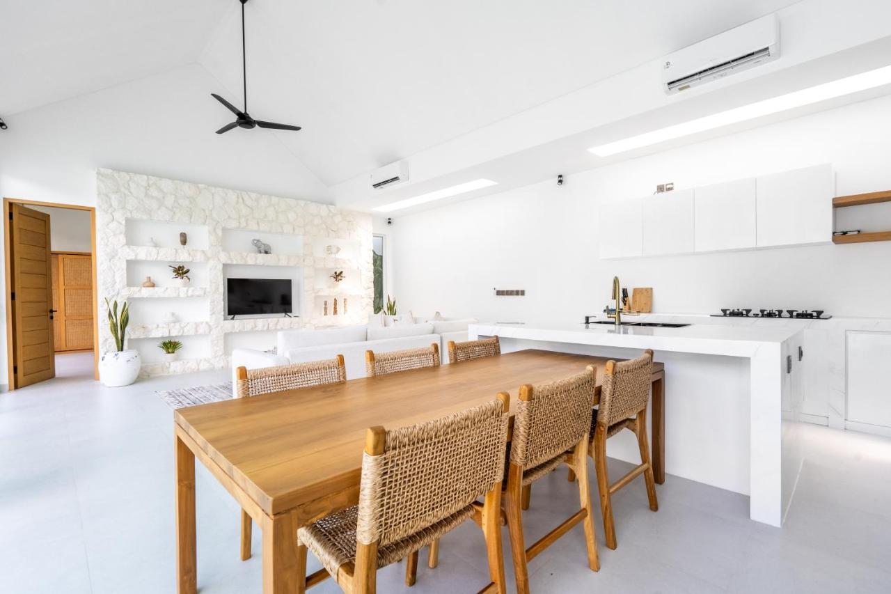 Casa Blanca Villa By Betterplace Uluwatu Εξωτερικό φωτογραφία
